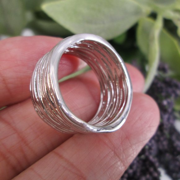 925 Sterling Silver Women's Ring,Thick Ring, Wide Band, 925 Stamped,Woven Ring - Picture 7 of 8